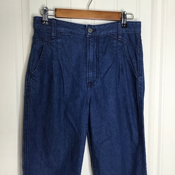 GRLFRND Charlotte High Rise Pleat Front Trouser Style Sample Jeans. - Picture 3 of 11